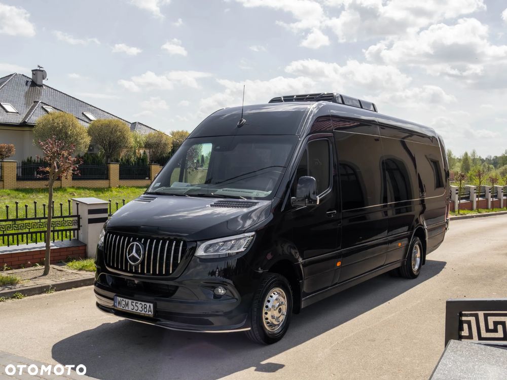 Mercedes-Benz SPRINTER 3.0 V6 / AUTOBUS 21-MIEJSC / ZABUDOWA MERCUS + PLECAK / AUTOMAT / TV + LODÓWKA / FULL WERSJA / ZNIKOMY PRZEBIEG 70 TYŚ KM! / STAN FABRYCZNIE NOWY! - 13