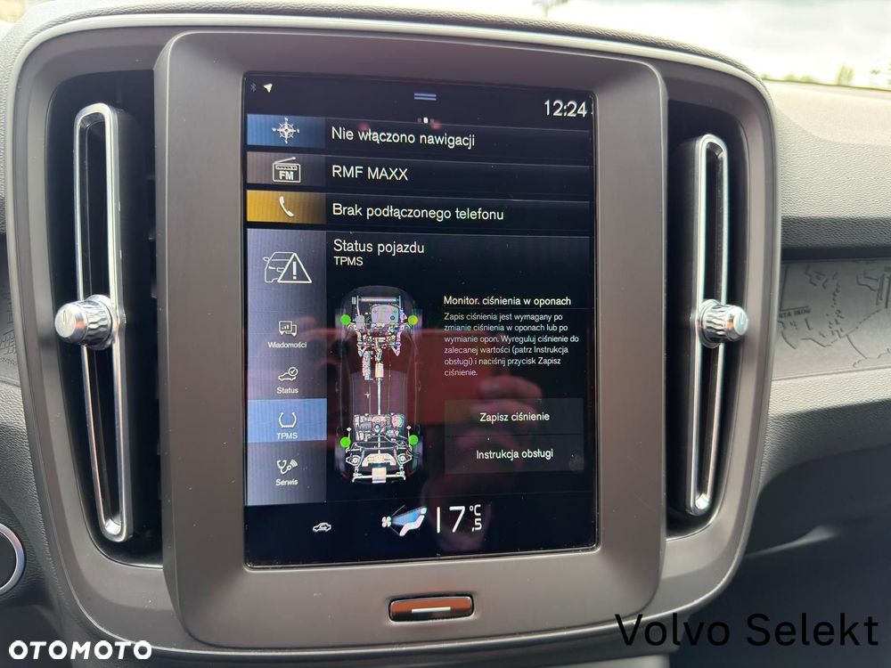 Volvo XC 40 - 18