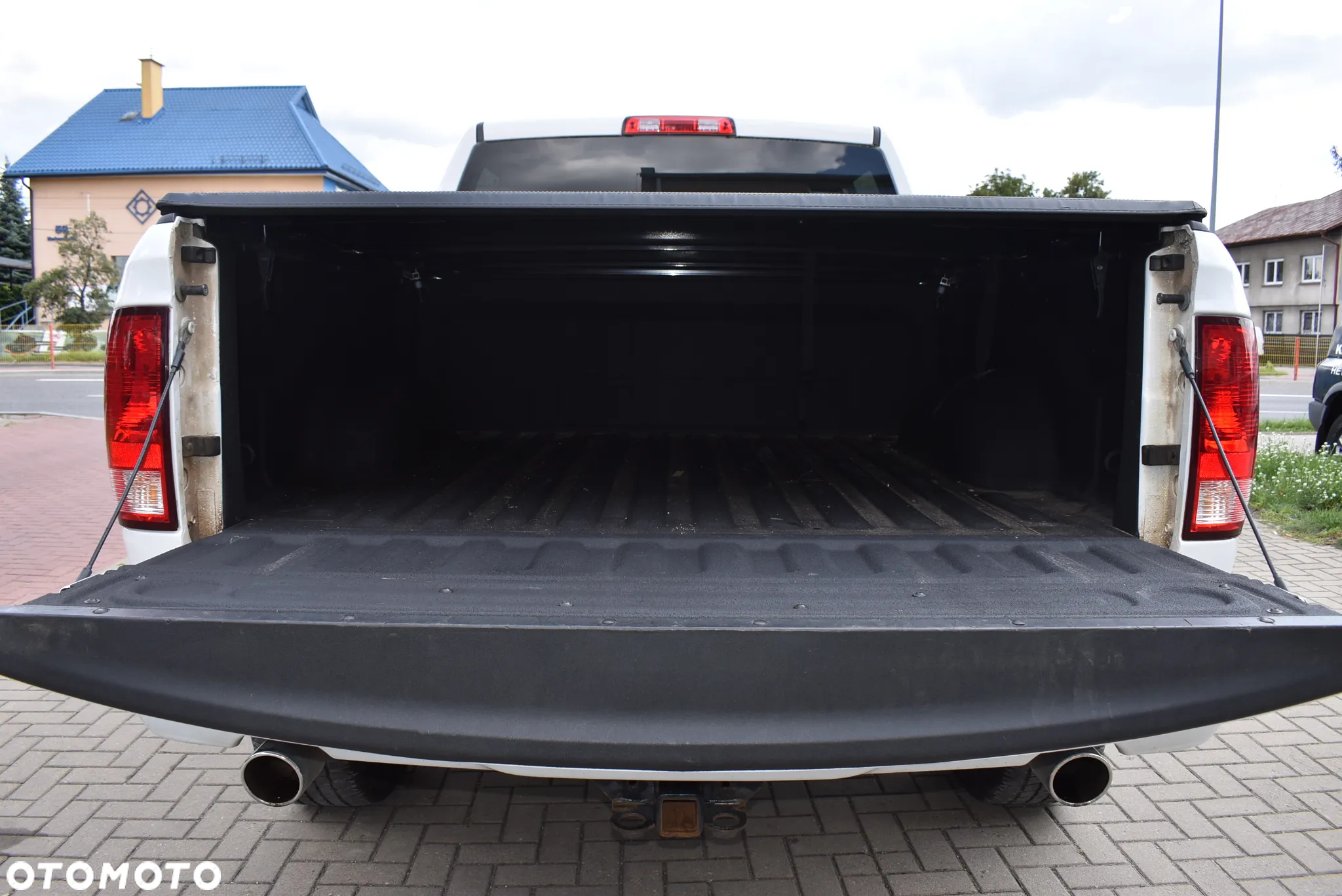 RAM 1500 - 9
