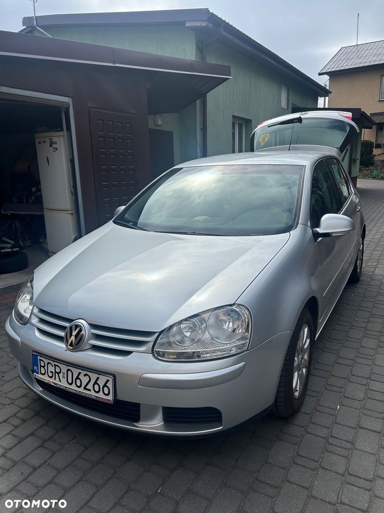 Volkswagen Golf 1.6 Comfortline - 3