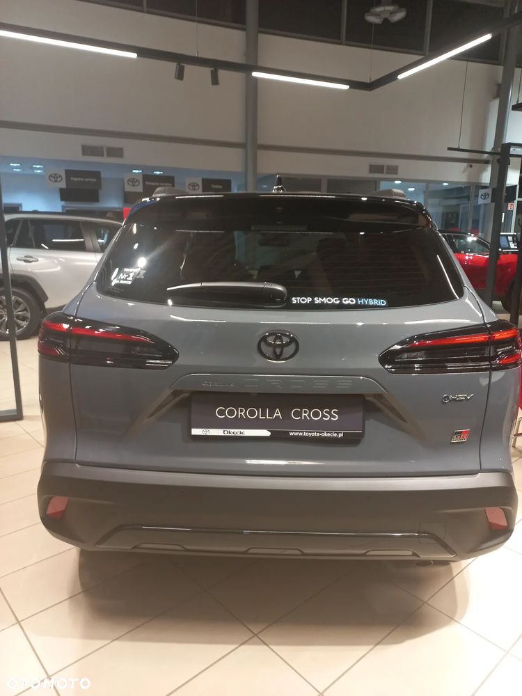 Toyota Corolla Cross 2.0 Hybrid GR Sport - 5