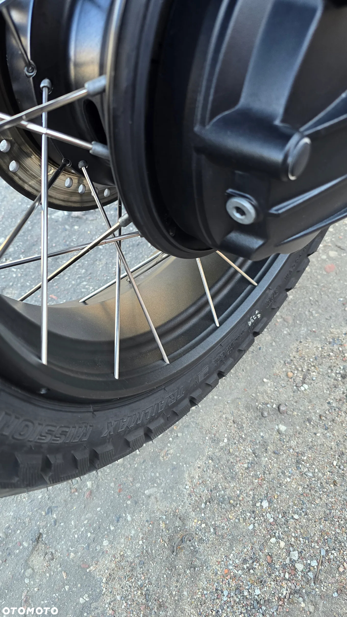 Moto Guzzi V85 - 15