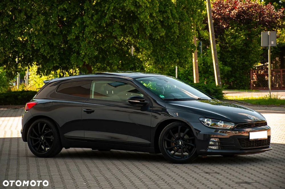Volkswagen Scirocco 2.0 TSI (BlueMotion Technology) DSG - 9