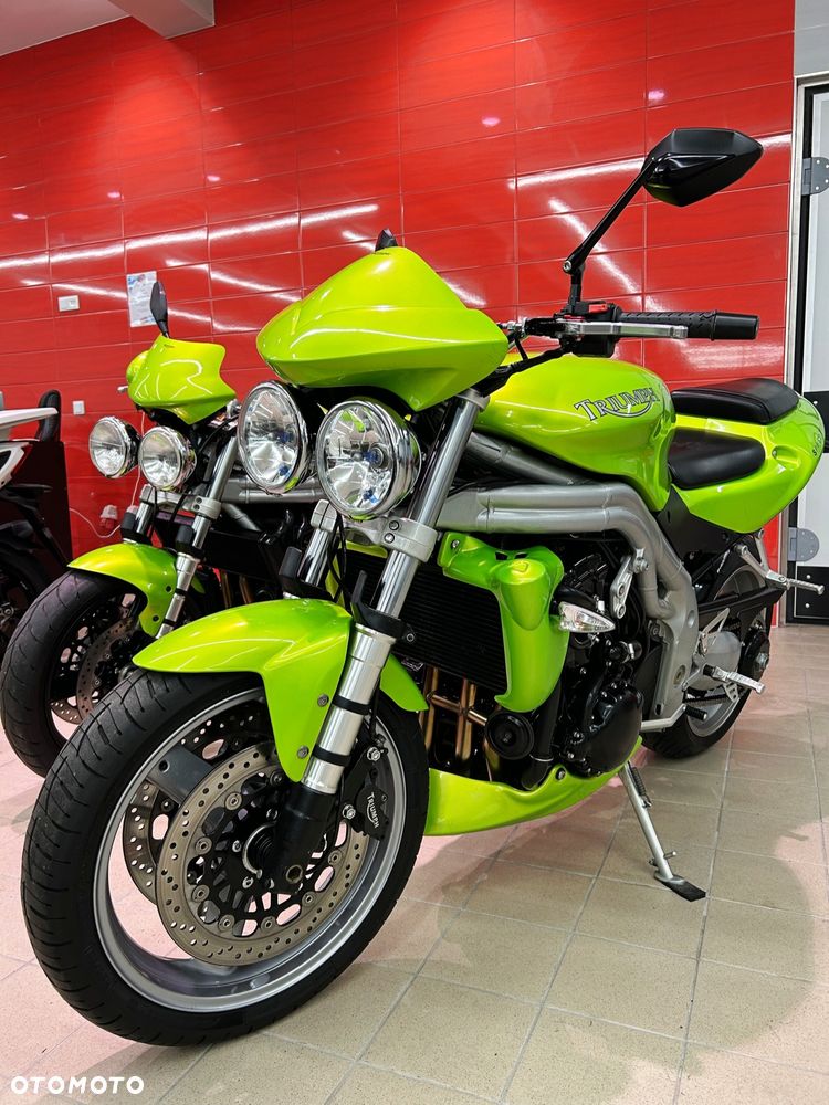 Triumph Speed Triple - 1
