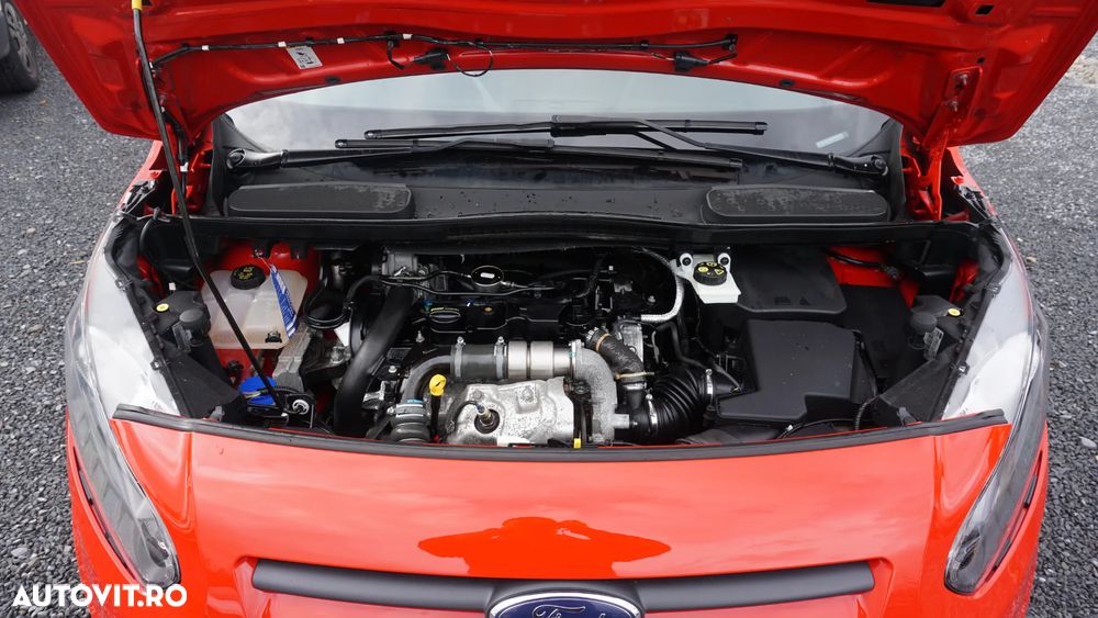 Ford Tourneo Connect 1.5 EcoBlue Start-Stop Titanium - 27