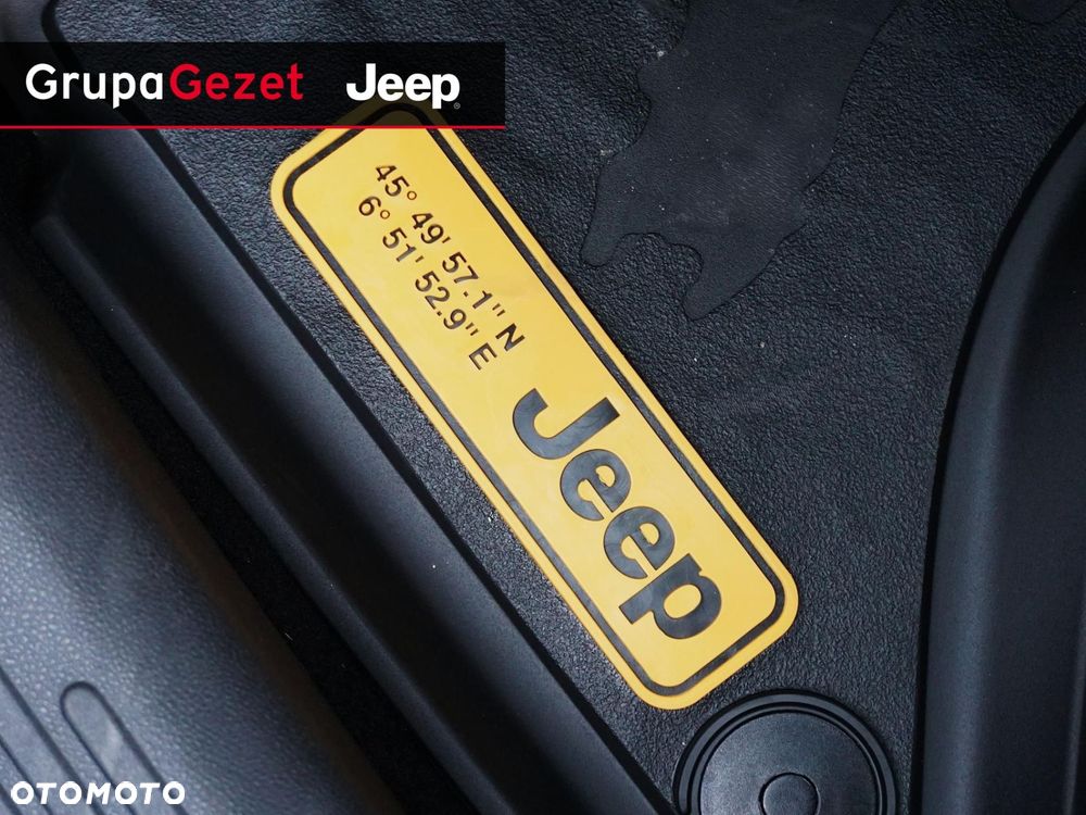 Jeep Avenger - 12