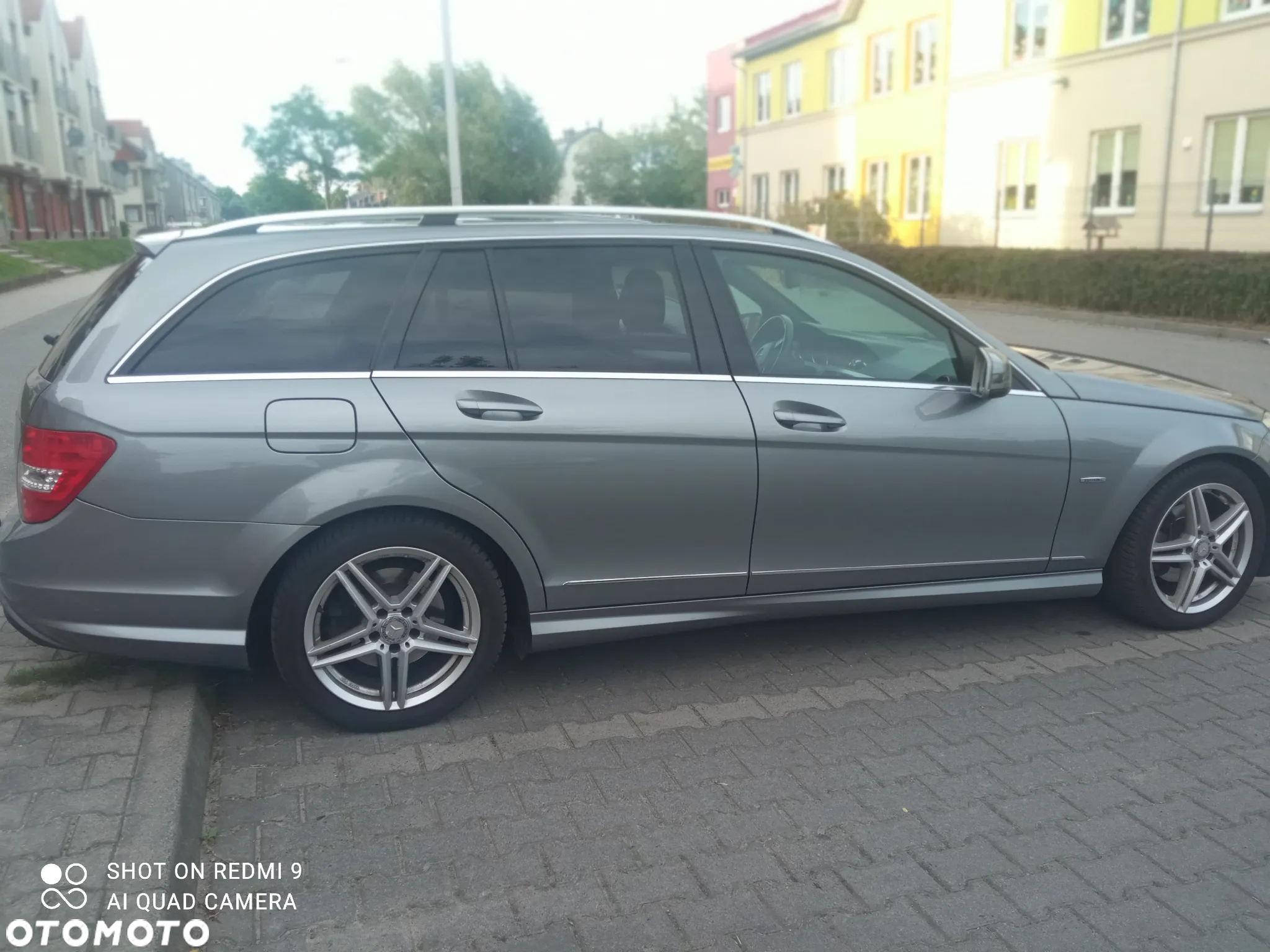 Mercedes-Benz Klasa C 220 CDI BlueEff 4-Matic Avantgarde - 2