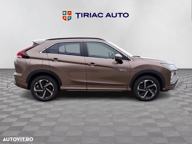 Mitsubishi Eclipse-Cross - 7