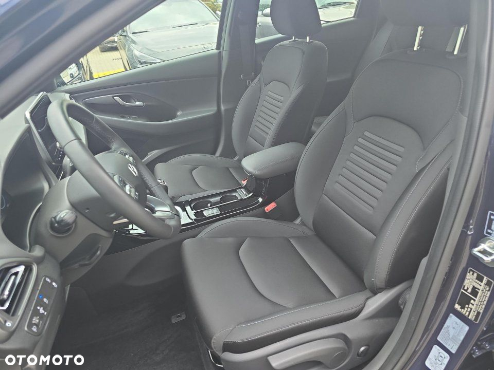 Hyundai i30 - 11
