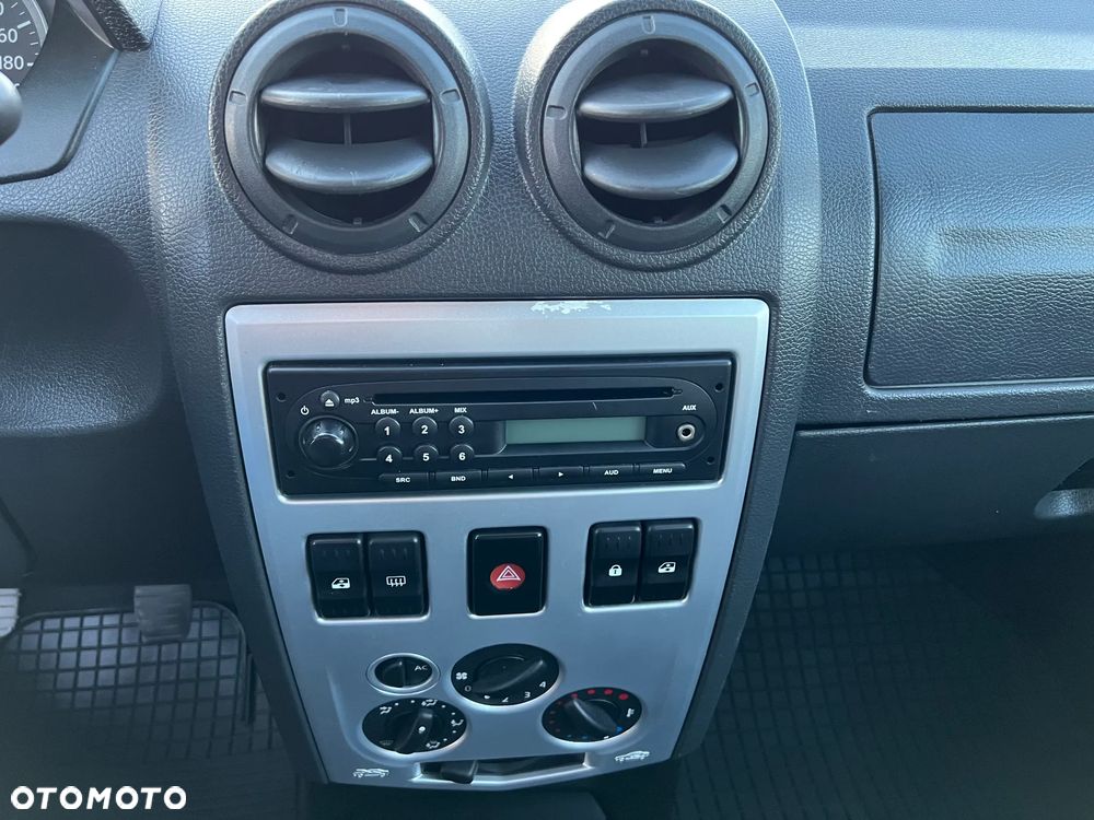 Dacia Logan - 17