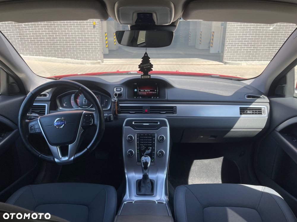Volvo V70 D4 Geartronic Momentum - 10