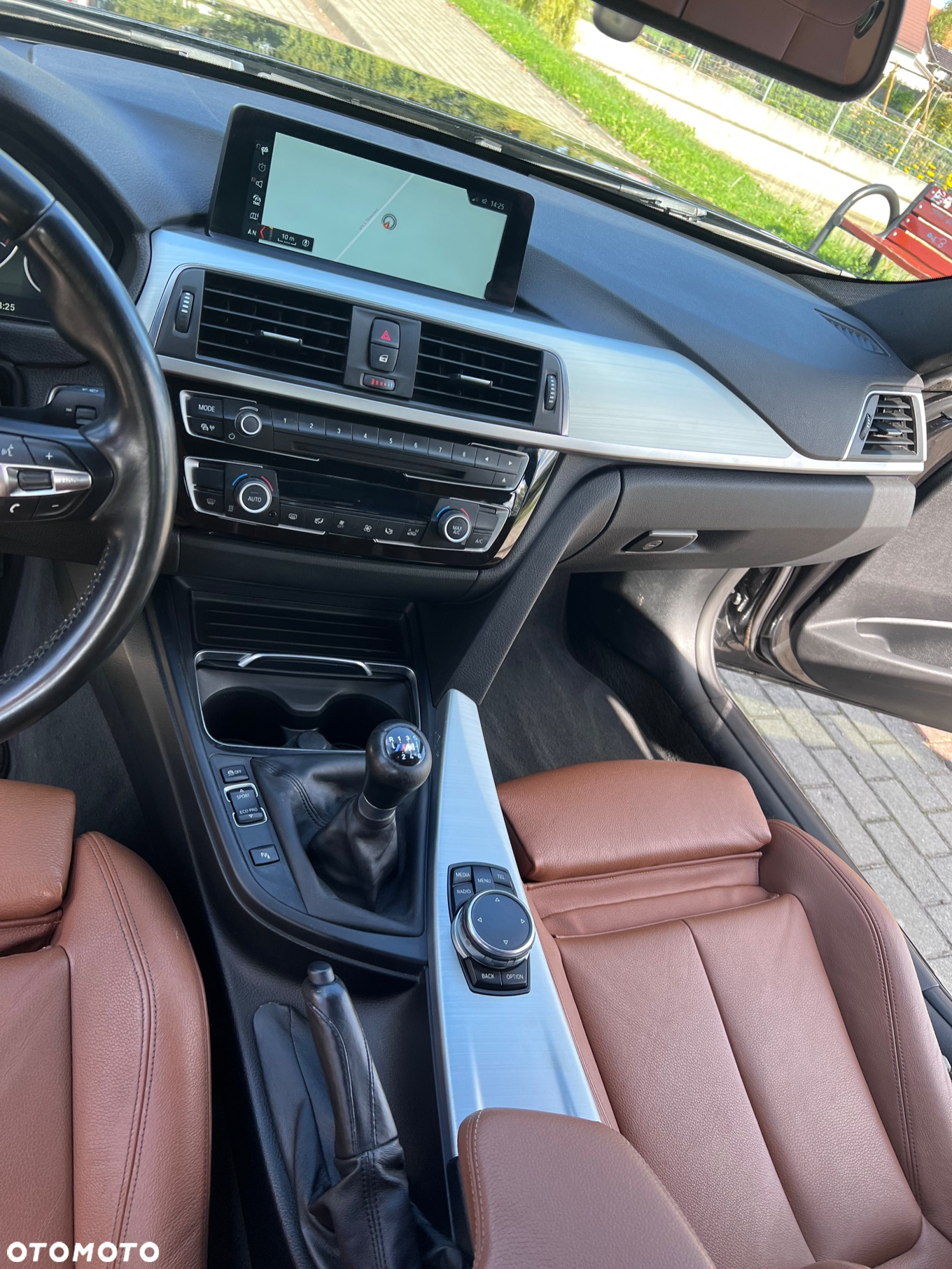 BMW Seria 3 320d xDrive M Sport - 17