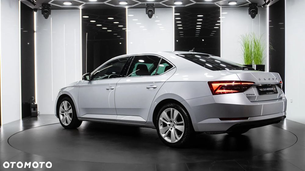 Skoda Superb 2.0 TSI Style DSG - 6