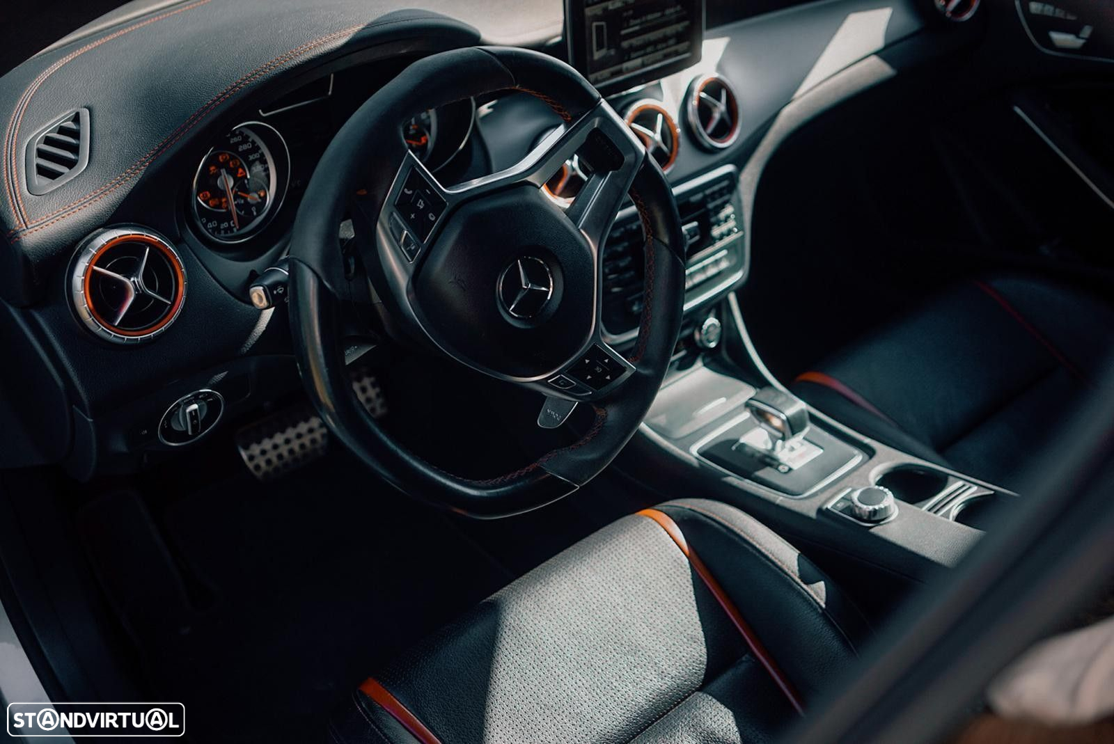 Mercedes-Benz CLA 45 AMG - 10
