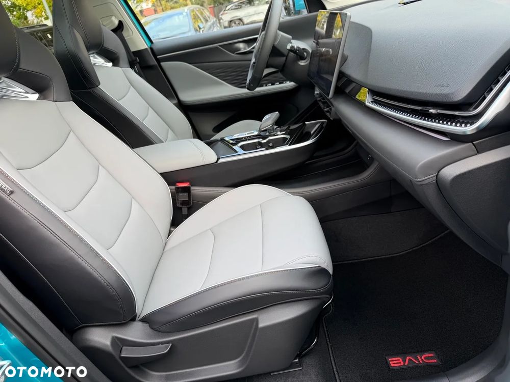 BAIC 5 Beijing 1.5T Business DCT - 13