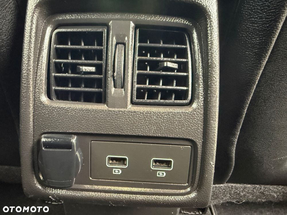 Renault Captur 1.6 E-TECH Plug-In Intens - 21