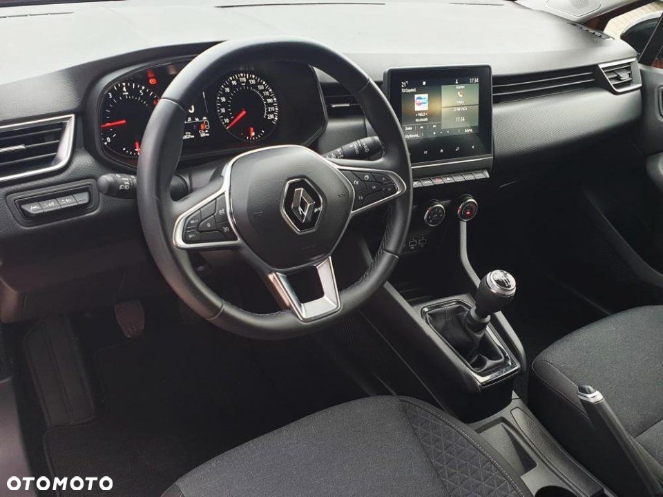 Renault Clio - 9