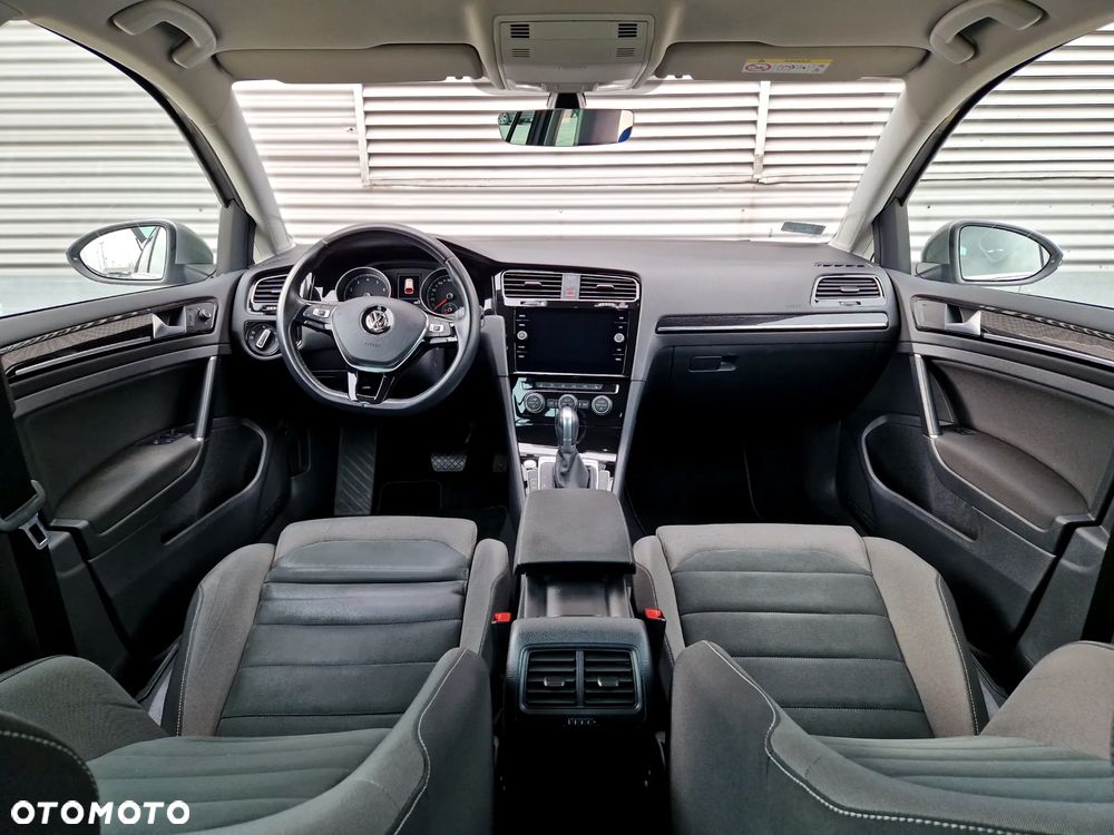 Volkswagen Golf VII 1.4 TSI BMT Highline DSG - 17