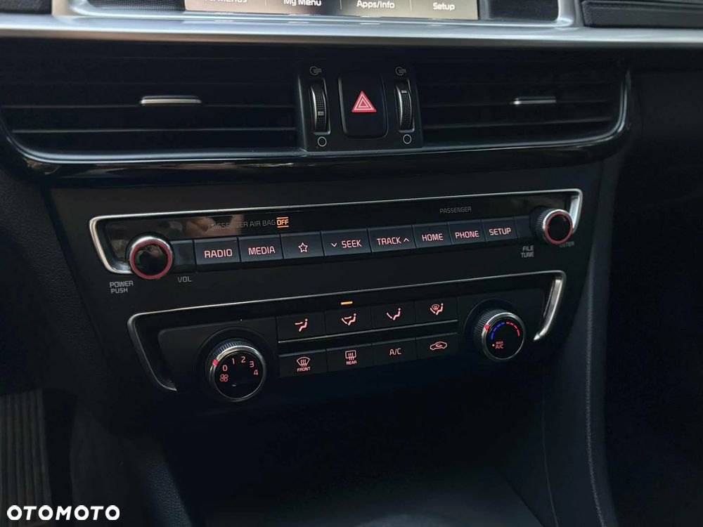 Kia Optima - 23