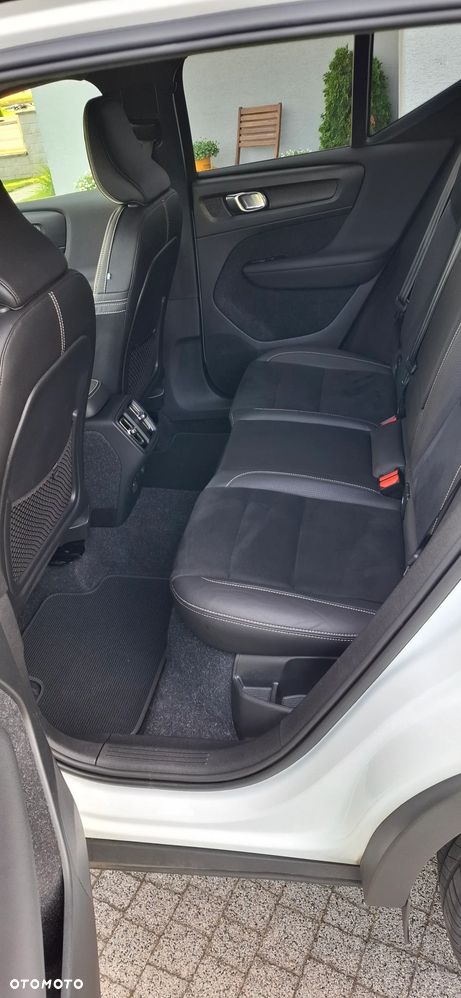 Volvo XC 40 T4 Geartronic R-Design - 21