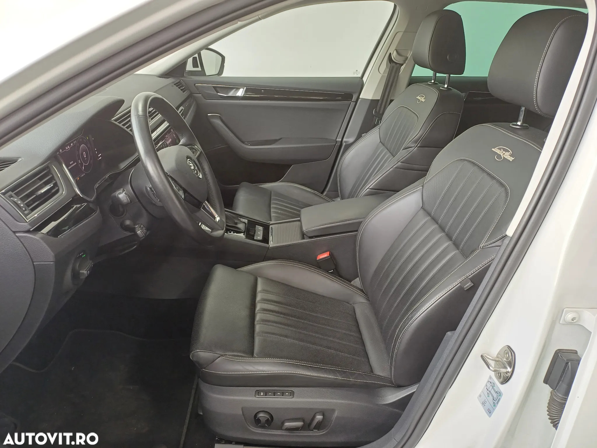 Skoda Superb Combi 2.0 TDI 4X4 DSG Laurin & Klement - 5