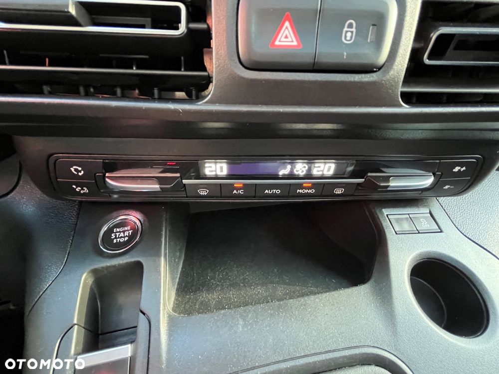 Opel Combo 1.5 D Start/Stop Innovation - 26