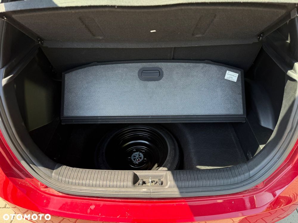 Hyundai ix20 1.4 Classic - 16