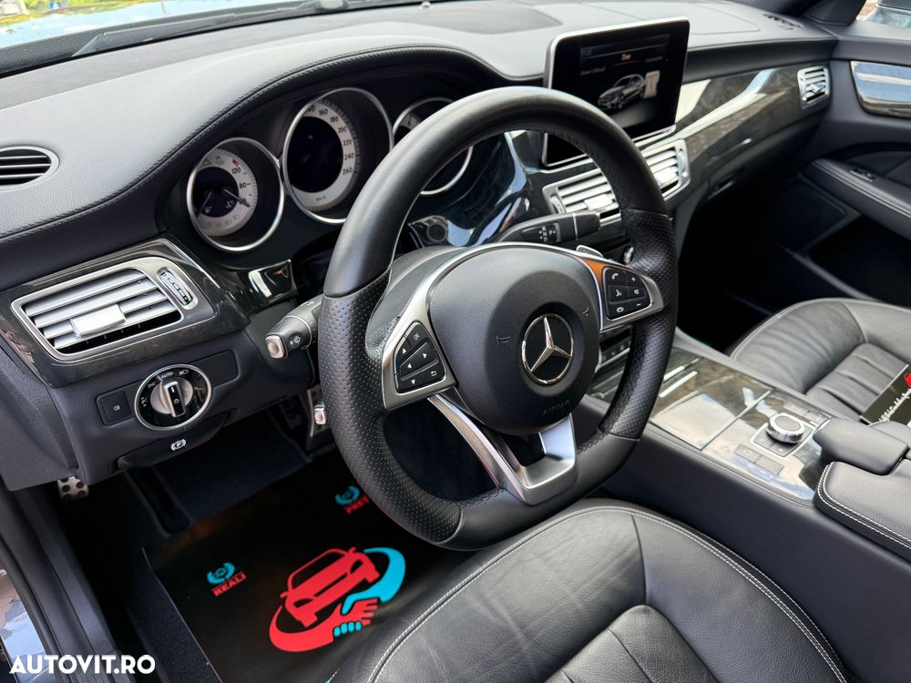 Mercedes-Benz CLS 500 4MATIC Aut - 29