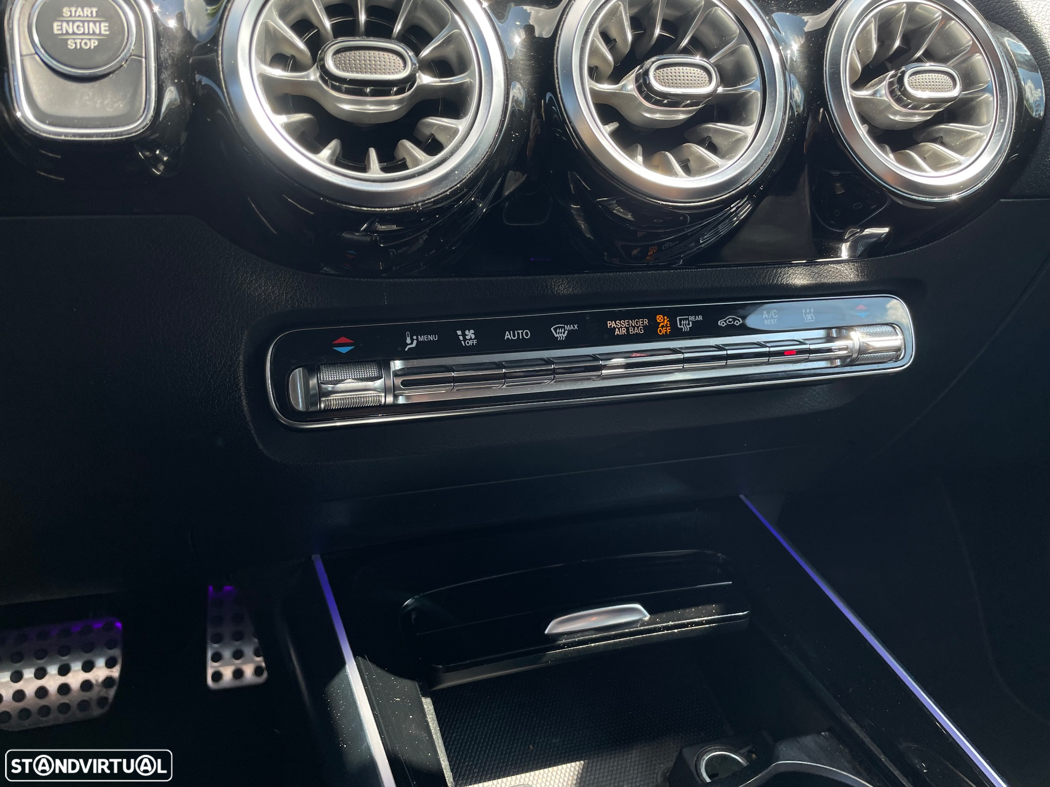 Mercedes-Benz GLA 250 e AMG Line - 33