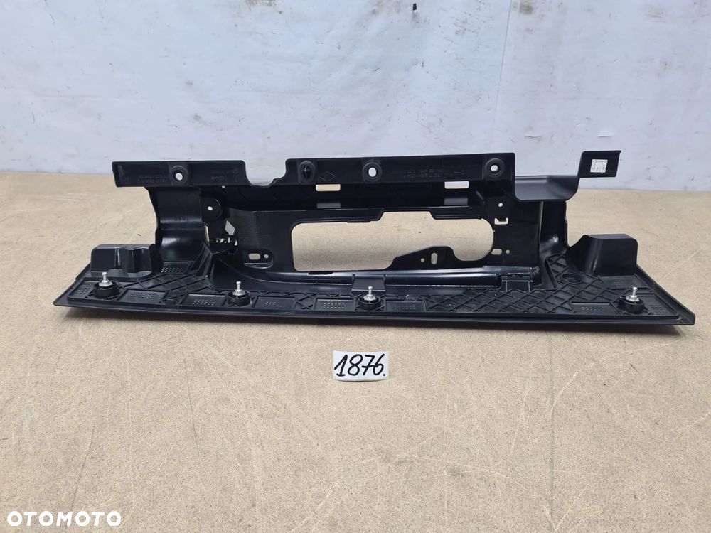 Renault trafic vivaro talento 265A19592R prawy narożnik mocowanie lampy tył tylnia - 4