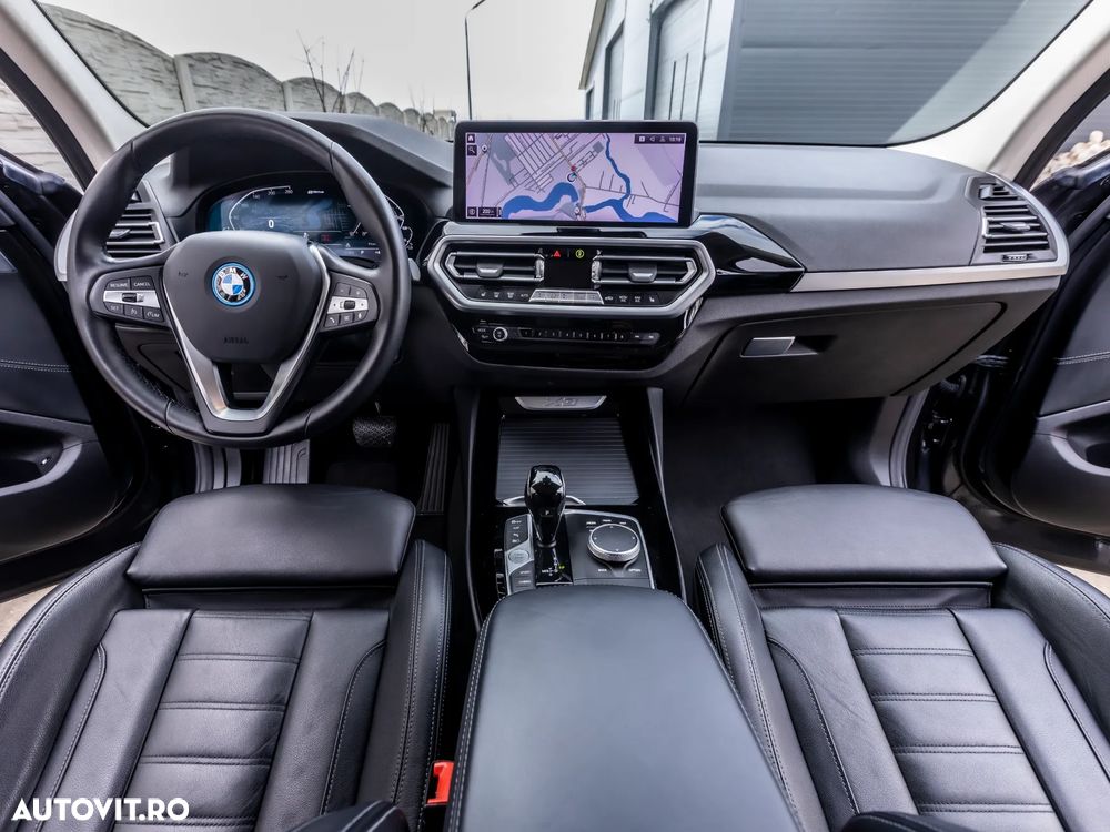 BMW X3 xDrive30e AT PHEV - 17