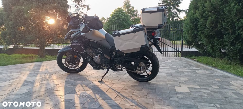 Suzuki V-STROM - 19