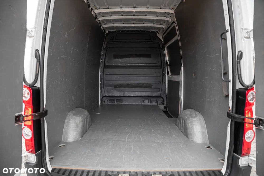 Volkswagen CRAFTER - 17