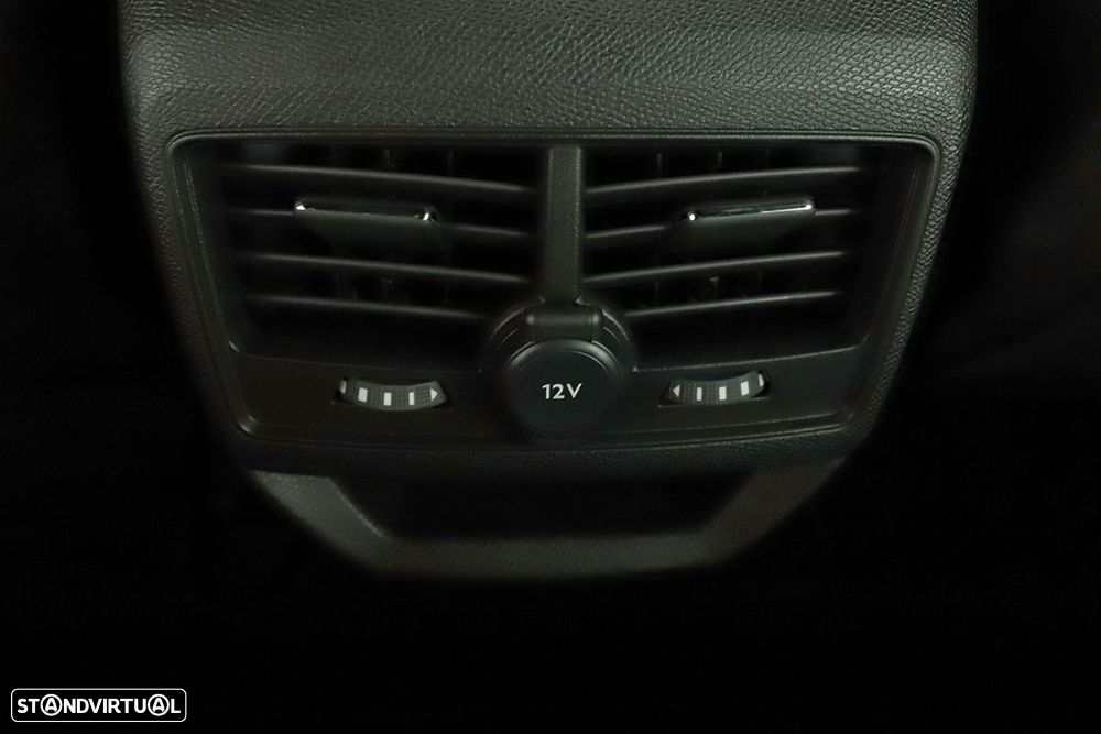 Peugeot 3008 1.6 Hybrid Allure e-EAT8 - 21