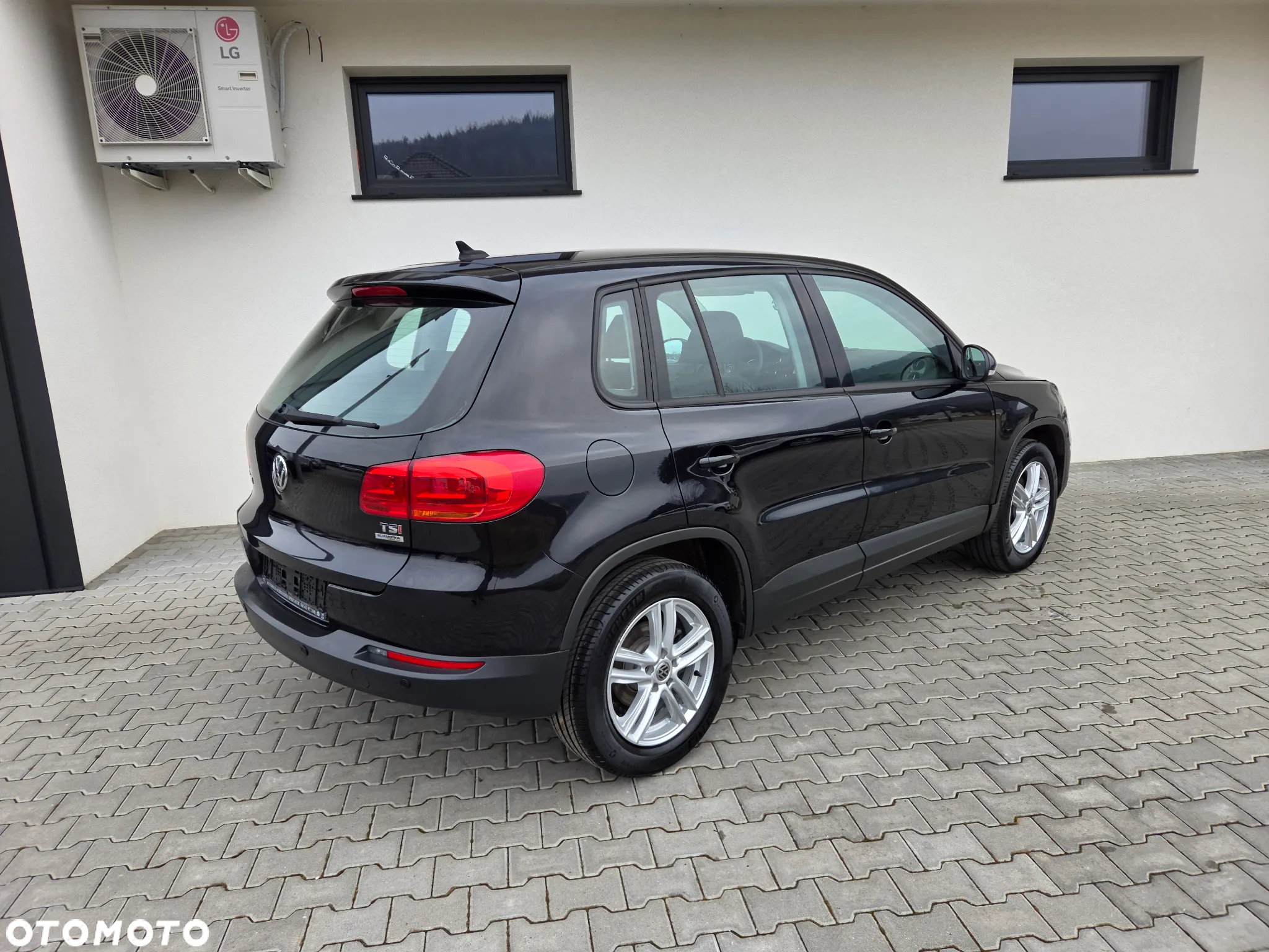 Volkswagen Tiguan - 16