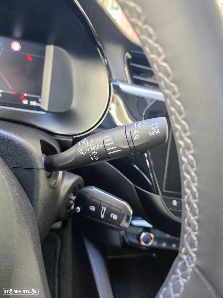 Opel Corsa 1.2 T Elegance - 32