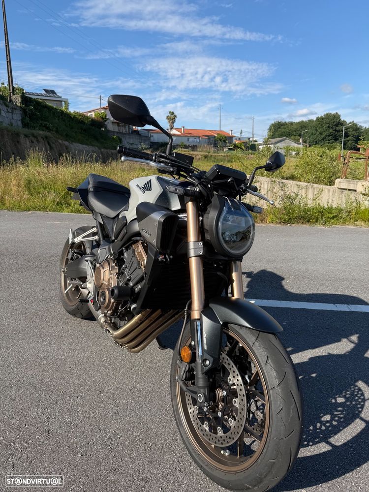 Honda CB - 10