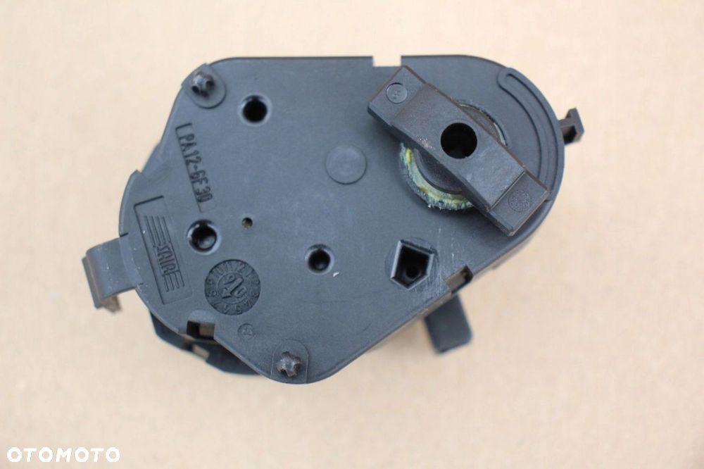 Silniczek nagrzewnicy BMW 5 E60 E61 oryginalny 6942994 - 2