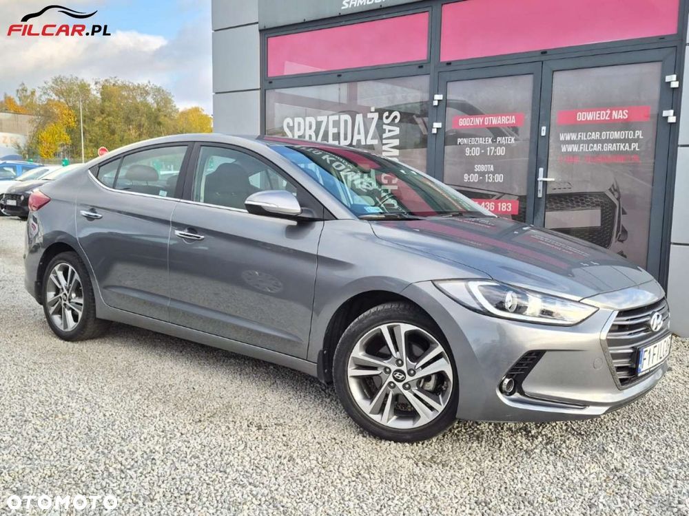 Hyundai Elantra - 21