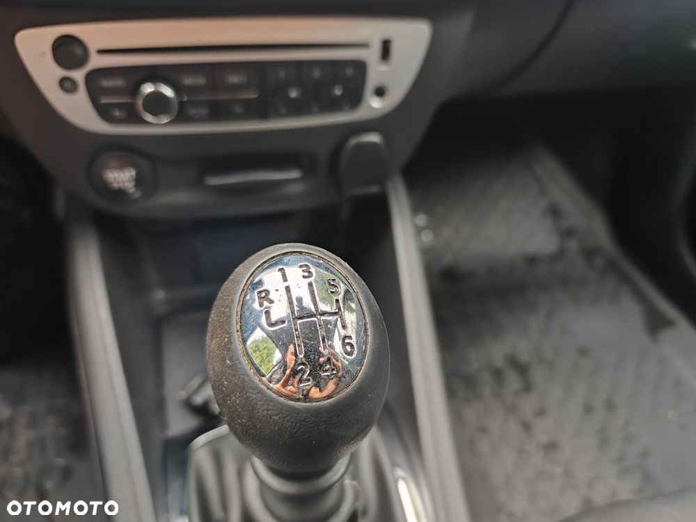 Renault Megane - 18
