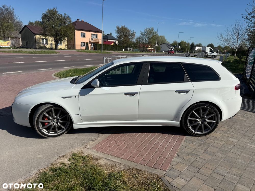 Alfa Romeo 159 2.4 JTDM 20V DPF Q4 ti - 19