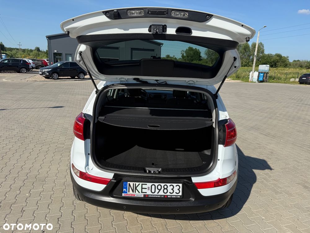 Kia Sportage 1.7 CRDI 2WD ISG Dream-Team Edition - 11
