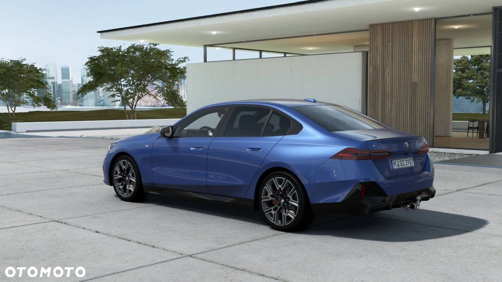 BMW Seria 5 520d xDrive - 3