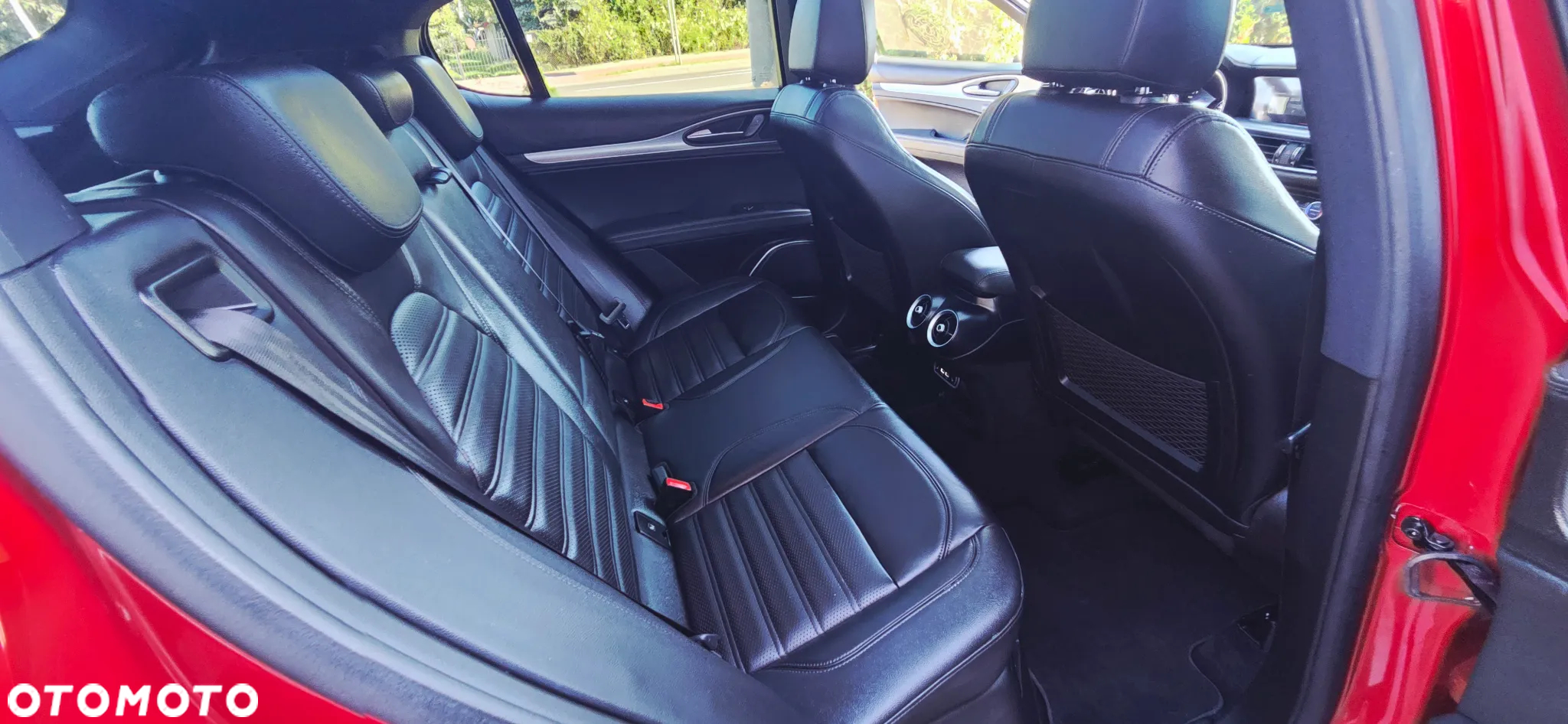 Alfa Romeo Stelvio 2.0 Turbo 16V AT8-Q4 Veloce - 34