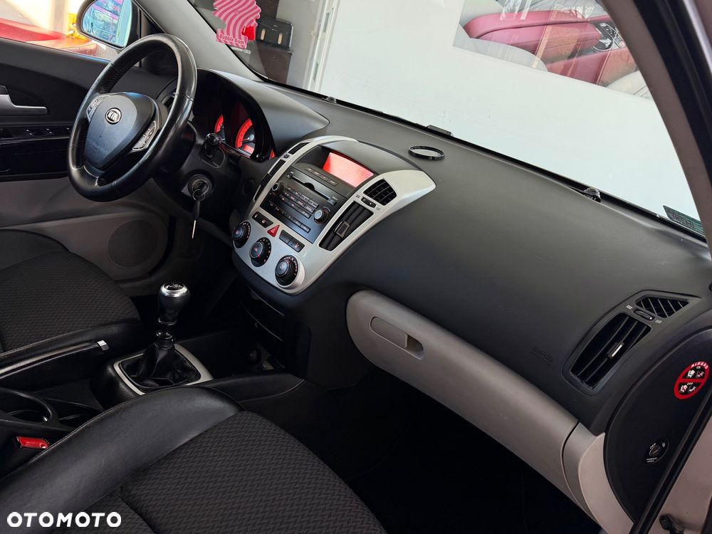 Kia Ceed 1.6 CVVT EX - 22