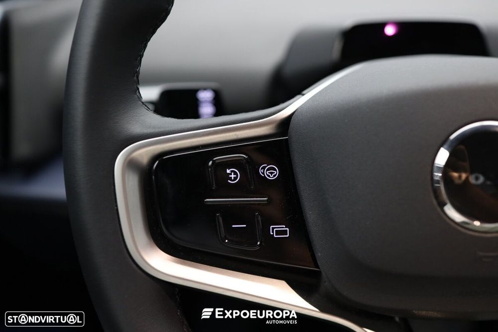 Volvo EX30 69 kWh Single Motor Extended Range Plus - 13