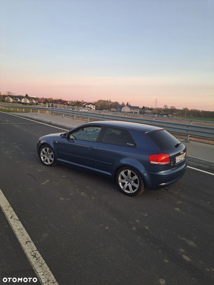Audi A3 3-drzwiowe 1.6 Attraction - 3