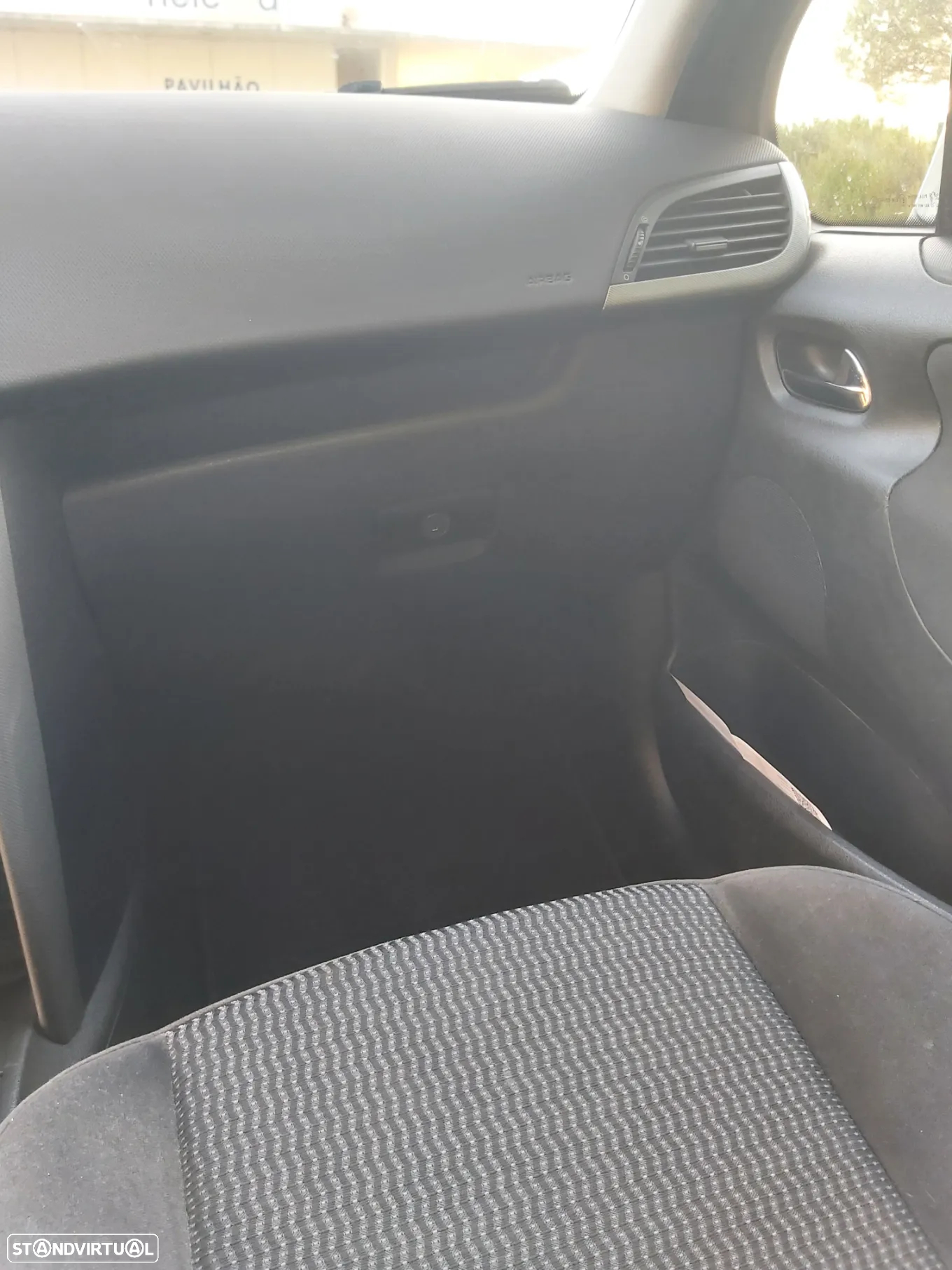 Peugeot 207 1.4 HDi Premium - 7