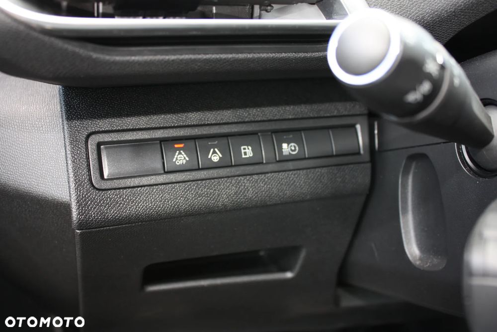 Peugeot 3008 Hybrid4 300 e-EAT8 GT - 28