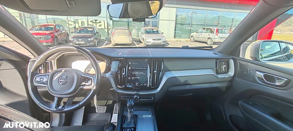 Volvo XC 60 D4 AWD R-Design - 12